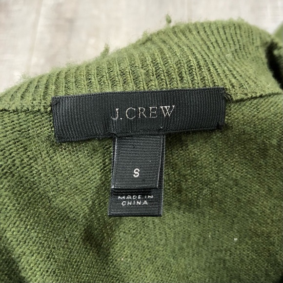 J.Crew Women’s Olive Green Sweater with ruffle sleeves Size S - Picture 6 of 15